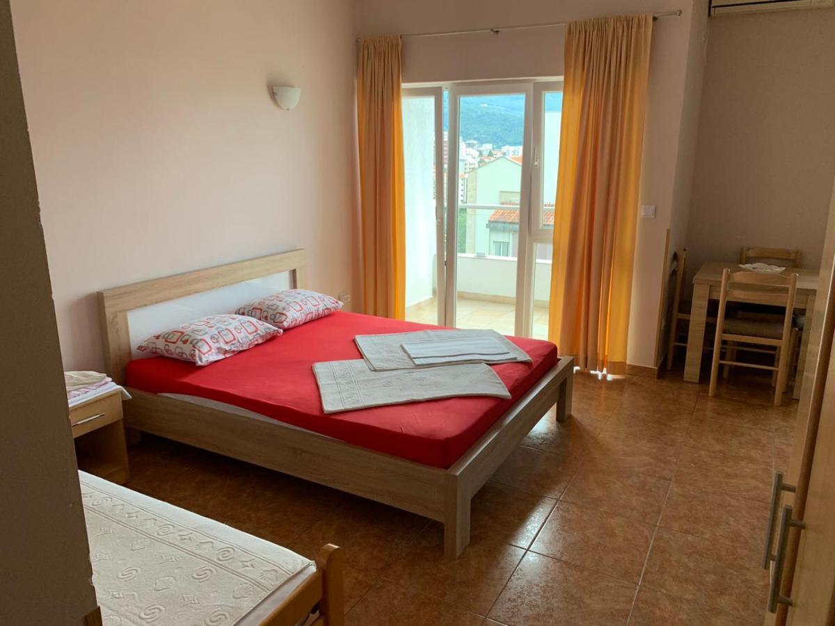 Apartmani Ilic Bečići Exterior foto